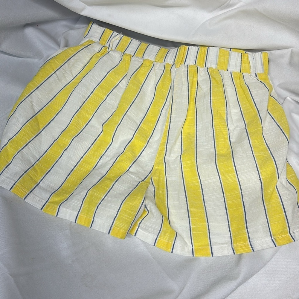 Altar’d State  Striped Yellow and White stretchy lined cotton  Shorts - Picture 4 of 10
